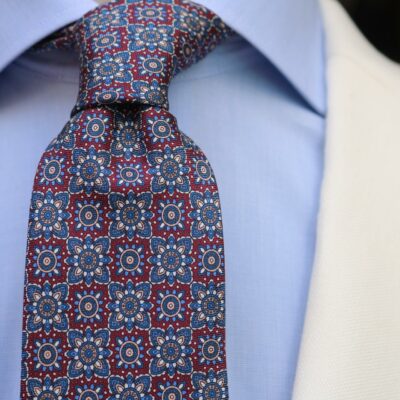 Corbata de seda hecha en Italia