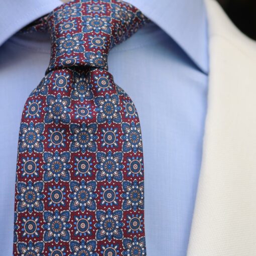 Corbata de seda hecha en Italia