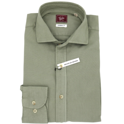 Camisa Oxford tintada verde